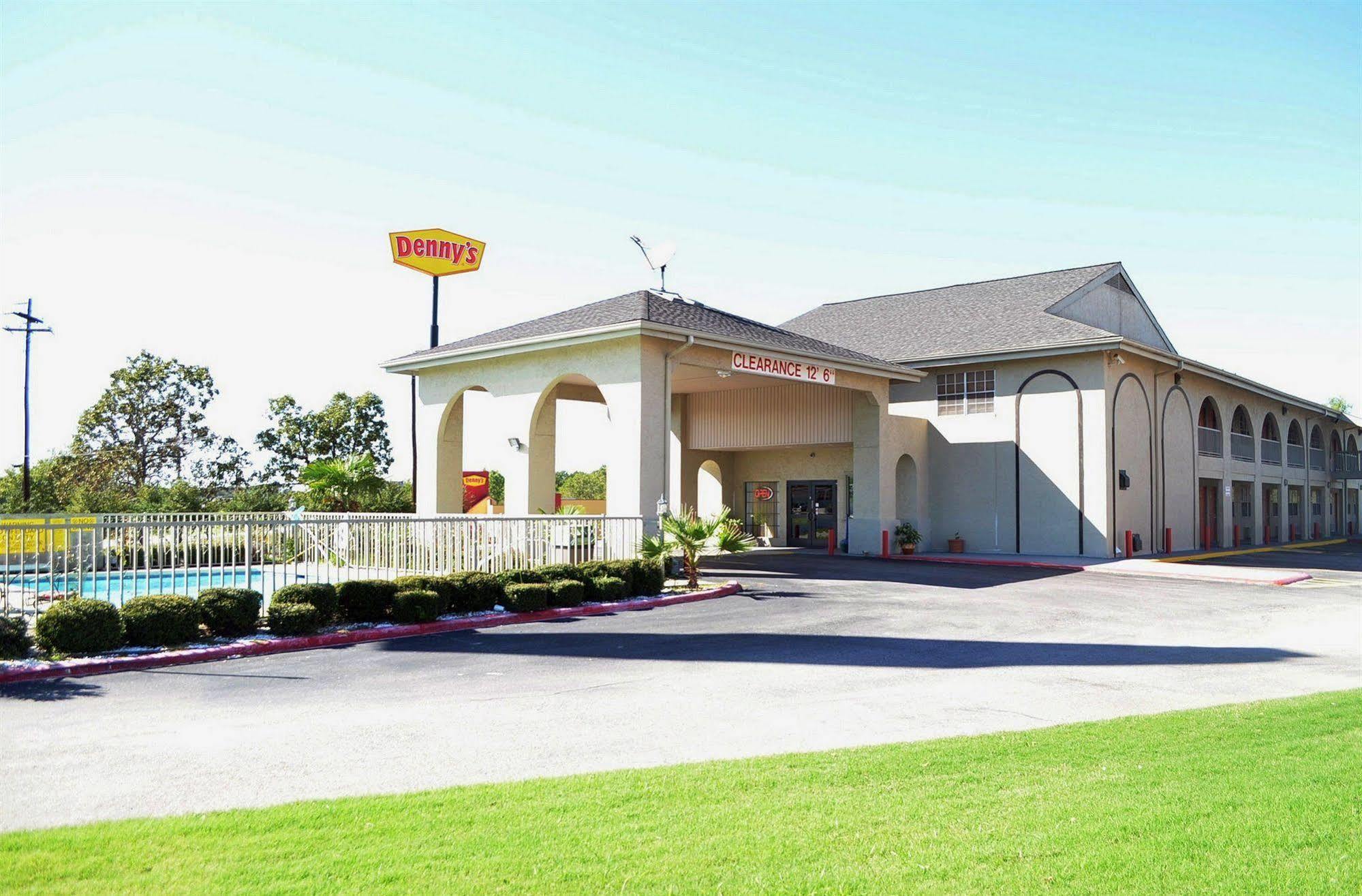 Super 8 By Wyndham - Canton, Texas Exterior foto